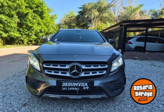 Autos - Mercedes Benz GLA 250 2018 Nafta 108000Km - En Venta