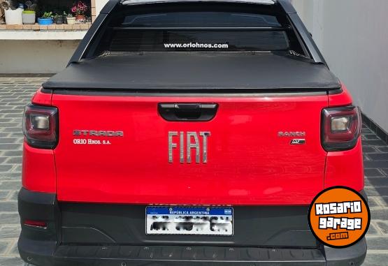 Camionetas - Fiat Strada rach 2025 Nafta 16000Km - En Venta