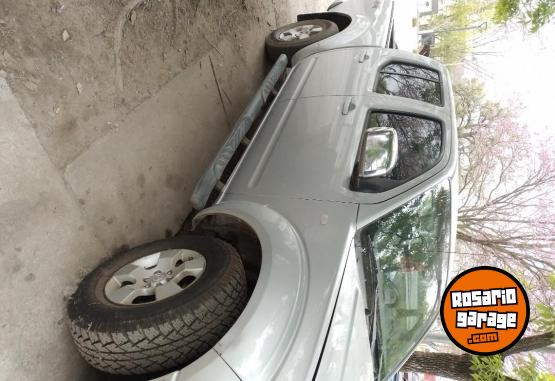Camionetas - Nissan 2010 el 2010 Diesel 350Km - En Venta