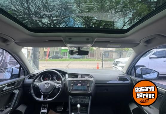 Camionetas - Volkswagen Tiguan Comfortline 2.0 TD 2018 Diesel 120000Km - En Venta