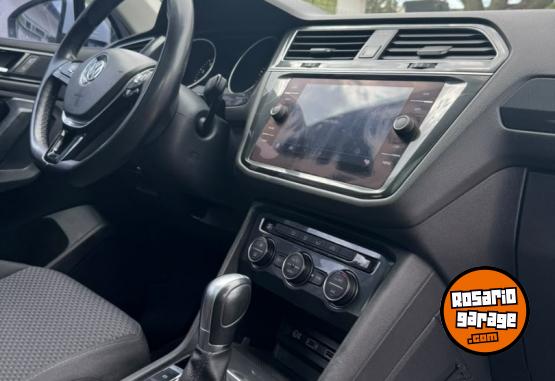 Camionetas - Volkswagen Tiguan Comfortline 2.0 TD 2018 Diesel 120000Km - En Venta