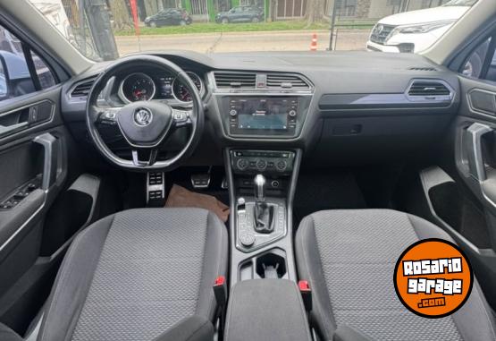 Camionetas - Volkswagen Tiguan Comfortline 2.0 TD 2018 Diesel 120000Km - En Venta