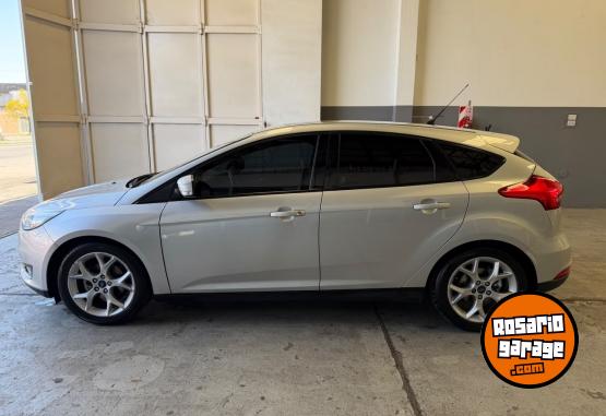 Autos - Ford FOCUS 2.0 SE PLUS 2016 Nafta 146000Km - En Venta