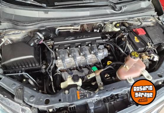 Autos - Chevrolet Onix LT 2018 GNC 130000Km - En Venta