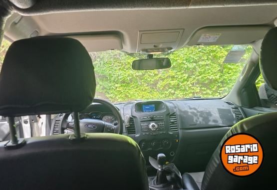Camionetas - Ford Ranger 3.2 TDI 4x4 XLS 2018 Diesel 195000Km - En Venta