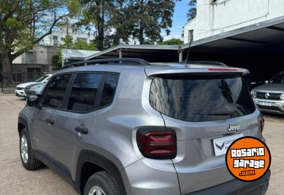 Camionetas - Jeep Renegade Sport 1.8 MT 2022 Nafta 66000Km - En Venta