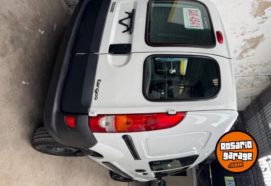 Utilitarios - Renault Kangoo confort furg�n 2011 Nafta 185000Km - En Venta