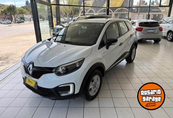 Autos - Renault Captur Life 2018 Nafta 97000Km - En Venta
