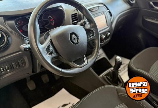 Autos - Renault Captur Life 2018 Nafta 97000Km - En Venta