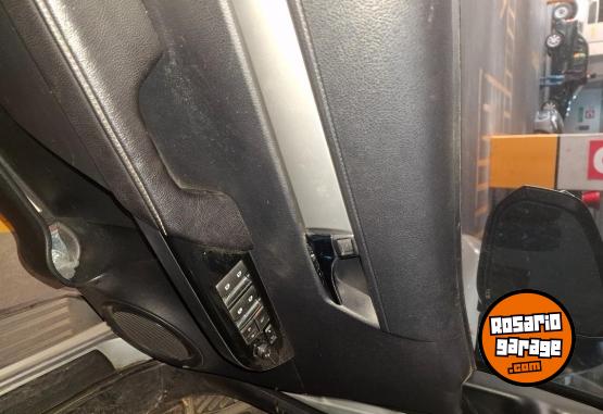 Camionetas - Toyota Hilux 2016 Diesel 242000Km - En Venta