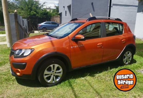 Autos - Renault SANDERO STEPWAY 2017 GNC 129000Km - En Venta