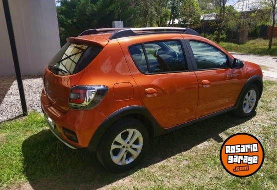 Autos - Renault SANDERO STEPWAY 2017 GNC 129000Km - En Venta