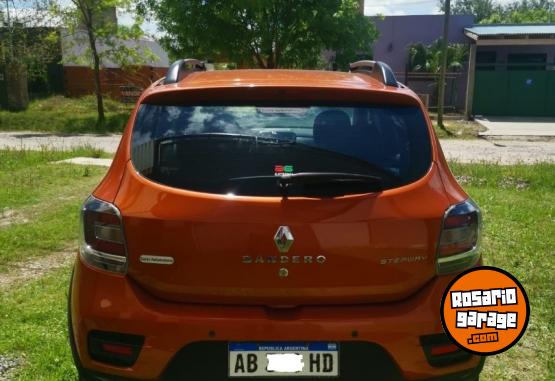 Autos - Renault SANDERO STEPWAY 2017 GNC 129000Km - En Venta