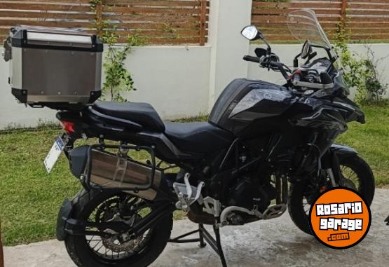 Motos - Benelli TRK 502X 2023 Nafta 13000Km - En Venta