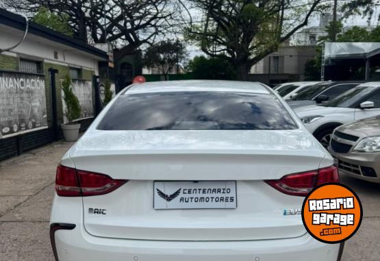 Autos - Baic EU5 2026 Electrico / Hibrido 17000Km - En Venta