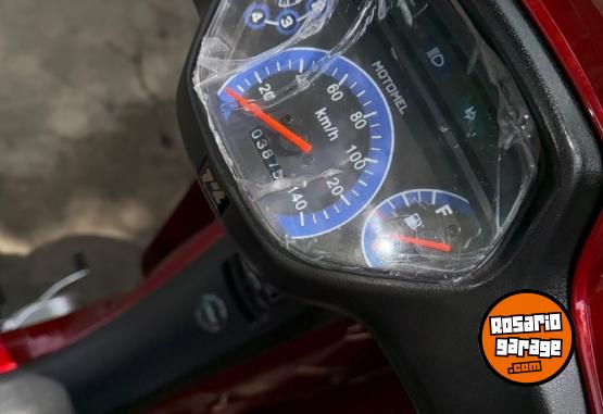 Motos - Motomel DLX 2026 Nafta 3900Km - En Venta