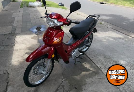 Motos - Motomel DLX 2026 Nafta 3900Km - En Venta