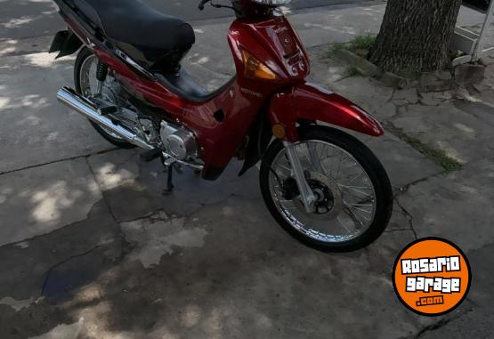 Motos - Motomel DLX 2026 Nafta 3900Km - En Venta