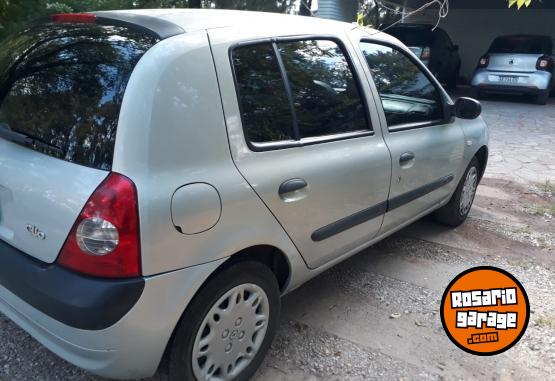Autos - Renault Clio Expression 2005 Nafta 151000Km - En Venta