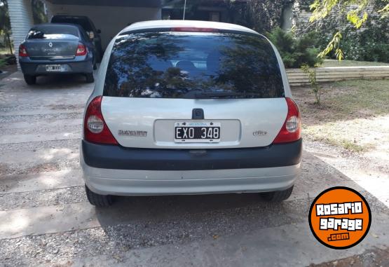 Autos - Renault Clio Expression 2005 Nafta 151000Km - En Venta