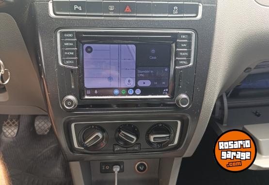 Autos - Volkswagen Suran highline 2015 Nafta 159000Km - En Venta