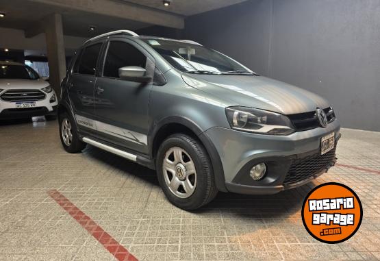 Autos - Volkswagen CROSS FOX 2011 Nafta 130000Km - En Venta