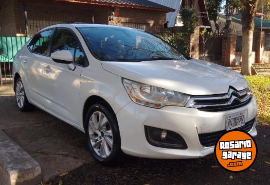 Autos - Citroen C4 launge 2015 Nafta 150000Km - En Venta