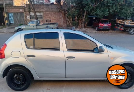 Autos - Renault Sandero 1.6 nafta 2011 Nafta 247000Km - En Venta