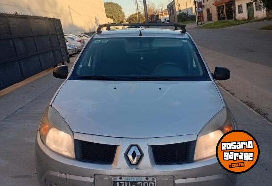 Autos - Renault Sandero 1.6 nafta 2011 Nafta 247000Km - En Venta