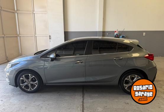 Autos - Chevrolet Cruze 1.4T Premier 2021 Nafta 77000Km - En Venta