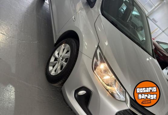 Autos - Chevrolet ONIX PLUS LTZ 2022 Nafta 23000Km - En Venta