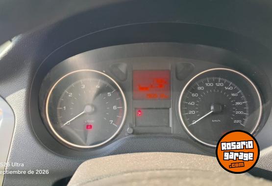 Autos - Peugeot 301 Allure HDI 2018 Diesel 191000Km - En Venta