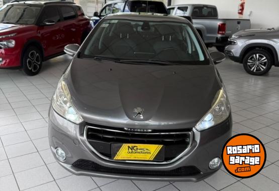 Autos - Peugeot 208 Feline 2015 Nafta 100000Km - En Venta