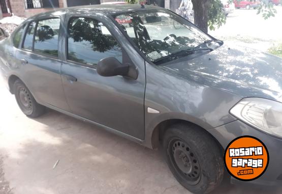 Autos - Renault Symbol 2013 GNC 240000Km - En Venta