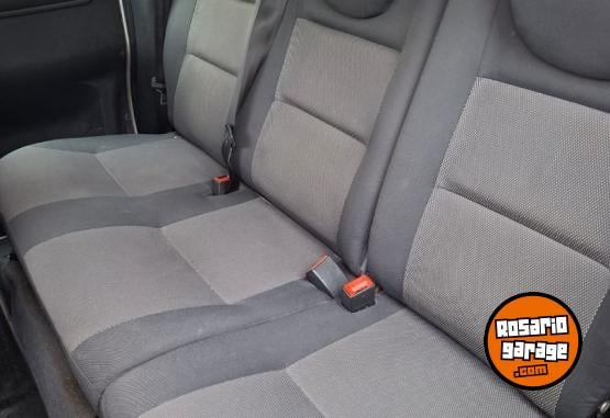 Utilitarios - Peugeot PARTNER PATAGÓNICA HDI 2011 Diesel 111111Km - En Venta