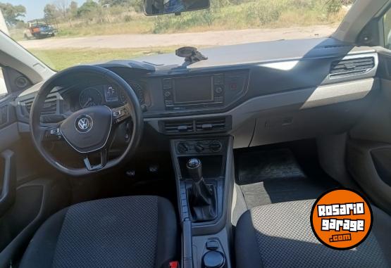Autos - Volkswagen VIRTUS TRENDLINE 2018 Nafta 11111Km - En Venta
