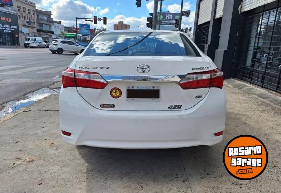 Autos - Toyota Corolla XLI 2015 GNC 208600Km - En Venta
