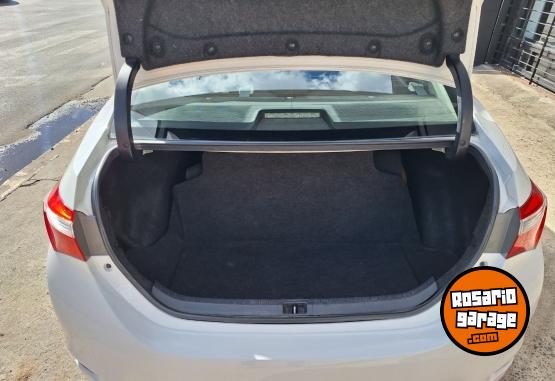 Autos - Toyota Corolla XLI 2015 GNC 208600Km - En Venta