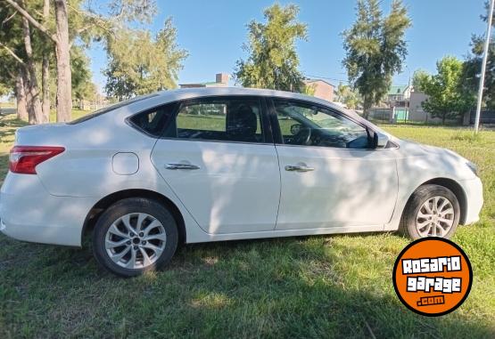 Autos - Nissan Sentra Advanced 2017 Nafta 170000Km - En Venta