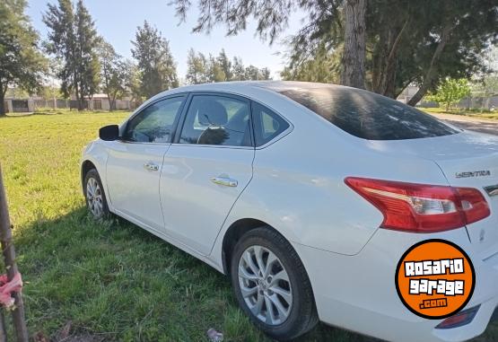 Autos - Nissan Sentra Advanced 2017 Nafta 170000Km - En Venta