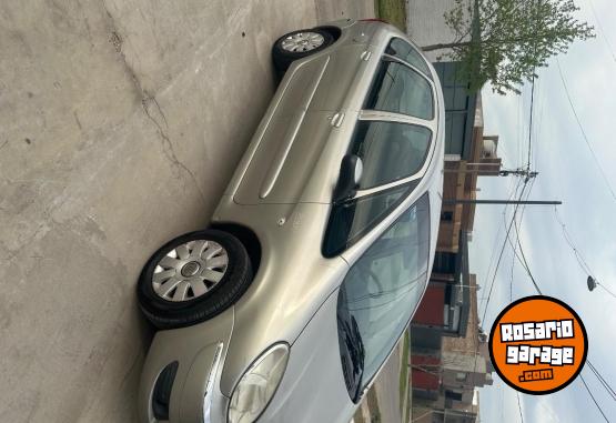 Autos - Citroen Xsara picasso 2012 Nafta 144000Km - En Venta