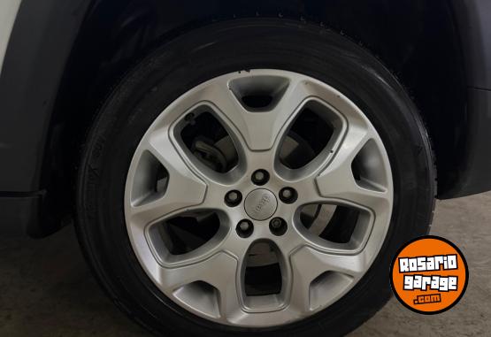 Autos - Otra marca Compass longitud 2.4 2021 Nafta 142000Km - En Venta