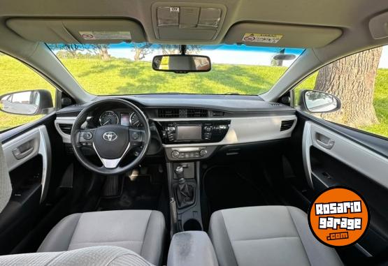 Autos - Toyota TOYOTA COROLLA XEI 1.8 MT 2017 Nafta 127000Km - En Venta