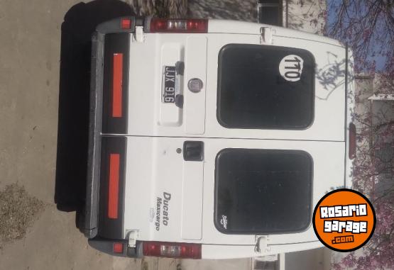 Utilitarios - Fiat Ducato Maxicargo 2010 Diesel 334000Km - En Venta