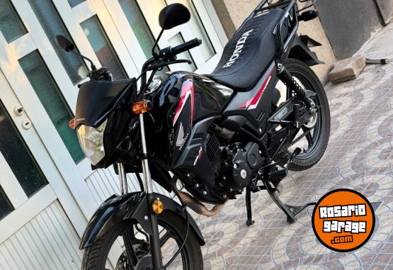 Motos - Honda Glh 150 2025 Nafta 12000Km - En Venta