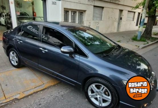 Autos - Honda Civic 2009 Nafta 215000Km - En Venta