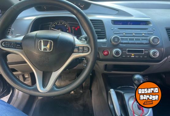 Autos - Honda Civic 2009 Nafta 215000Km - En Venta