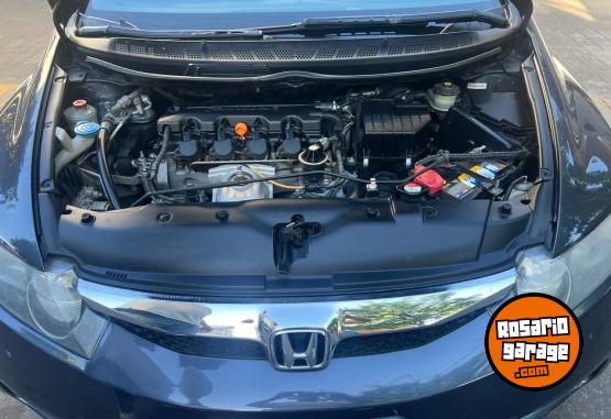 Autos - Honda Civic 2009 Nafta 215000Km - En Venta