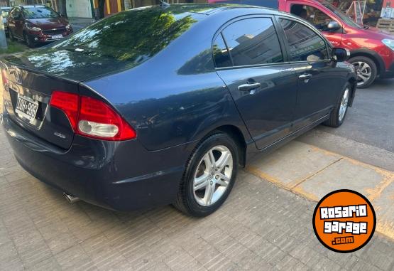 Autos - Honda Civic 2009 Nafta 215000Km - En Venta