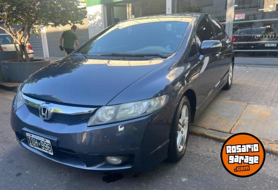 Autos - Honda Civic 2009 Nafta 215000Km - En Venta
